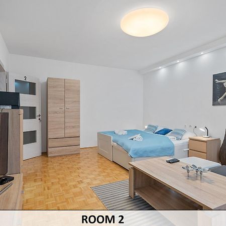 Apartman I Sobe Sofi With Common Kitchen Bathroom And Toilet Zagreb Exterior foto