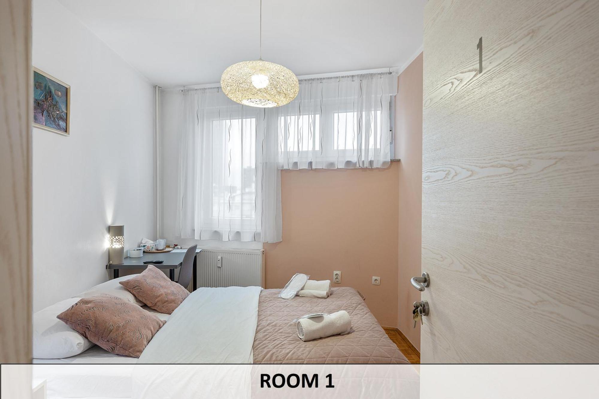 Apartman I Sobe Sofi With Common Kitchen Bathroom And Toilet Zagreb Exterior foto